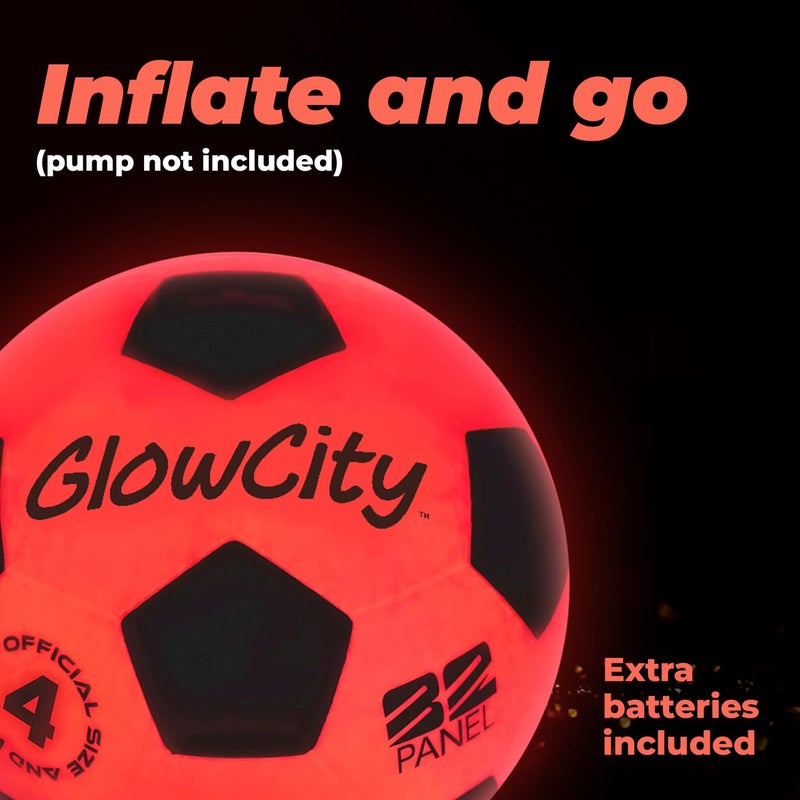 GlowCity كرة القدم المتوهجة من جلو سيتي، كرة تتلألأ في الظلام، حجم 4 كرة قدم LED المتوهجة، تعمل عند التأثير، متينة للعب في الهواء الطلق، هدية رائعة لأعياد الميلاد للأولاد والبنات والمراهقين من عمر 8-12+ - Image 4